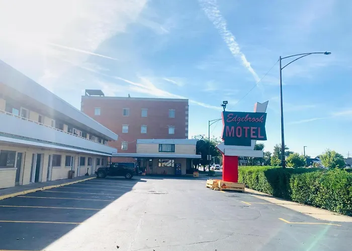 Hotel Edgebrook North Shore By Oyo 2*