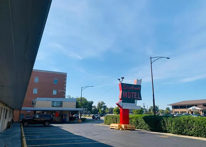 Hotel Edgebrook North Shore By Oyo Chicago