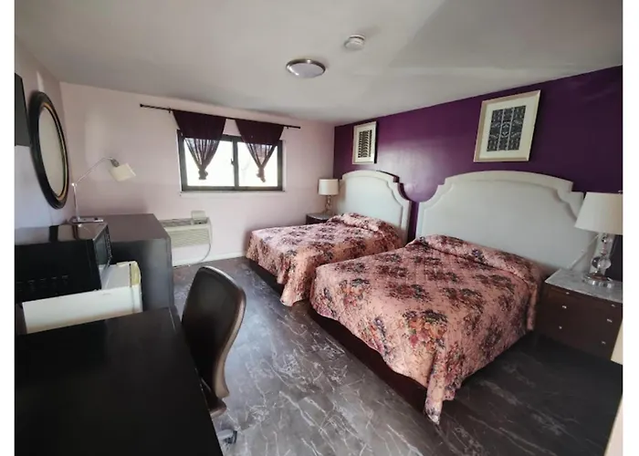 Hotel Edgebrook North Shore By Oyo